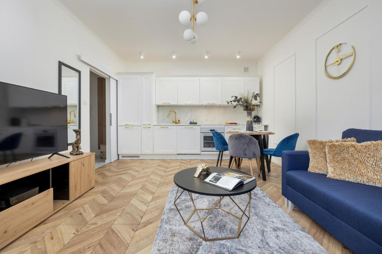 Beautiful One Bedroom Apartment Zamkowa By Rent Like Home Gdaňsk Exteriér fotografie