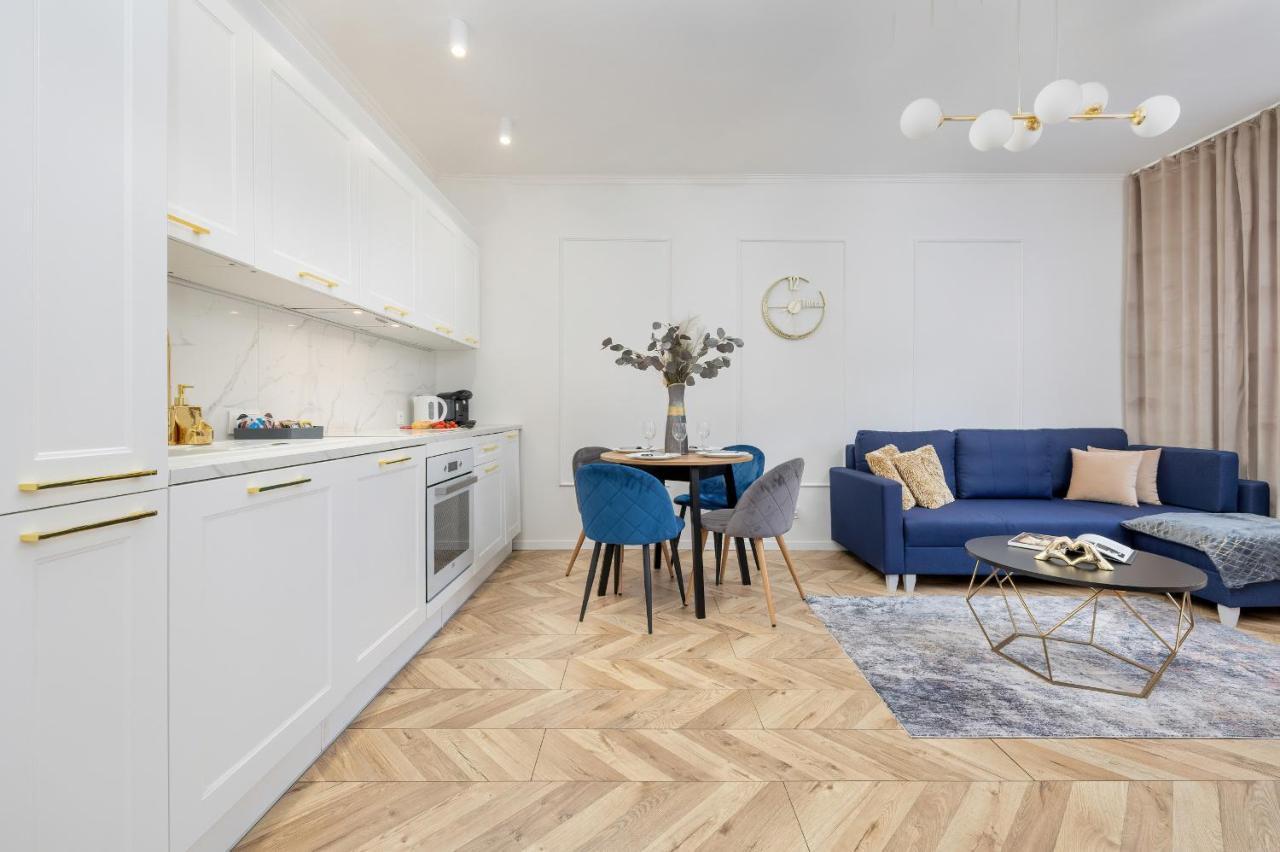 Beautiful One Bedroom Apartment Zamkowa By Rent Like Home Gdaňsk Exteriér fotografie
